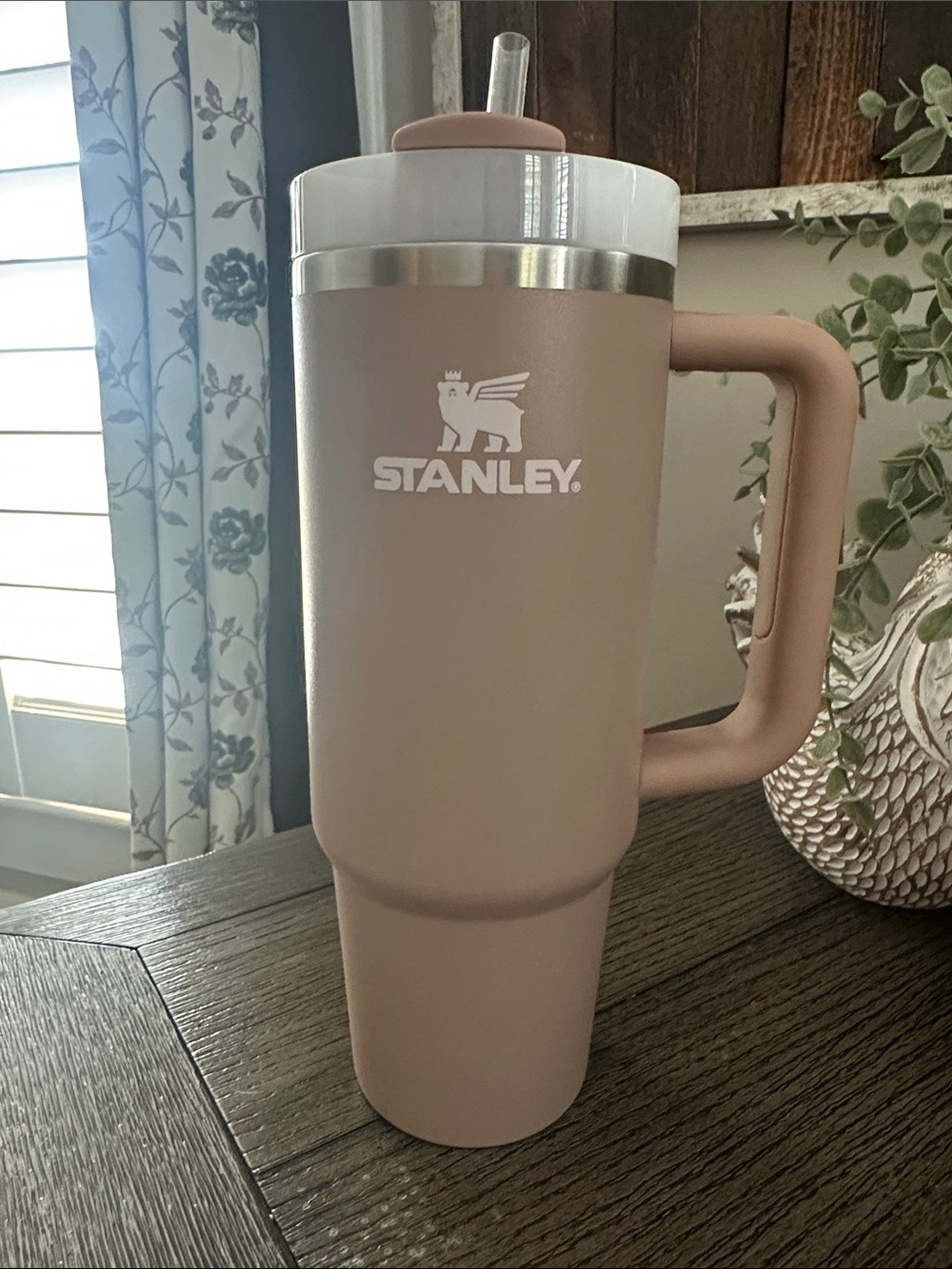 Stanley Matte Blush Travel Tumbler with Handle and Clear Lid